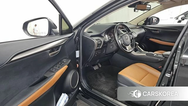 Lexus NX300h id 4530010 из Кореи 40