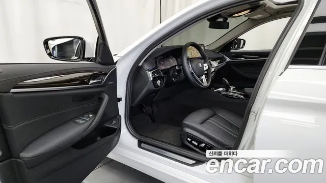 BMW 5 Series (G30) id 2670221 из Кореи 20