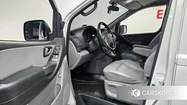 Hyundai The New Grand Starex id 4397604 из Кореи 20