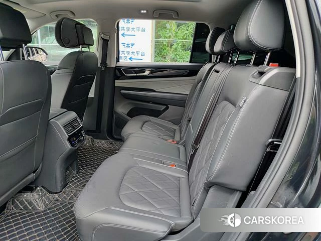 Volkswagen Tourang id 4368214 из Китая 11