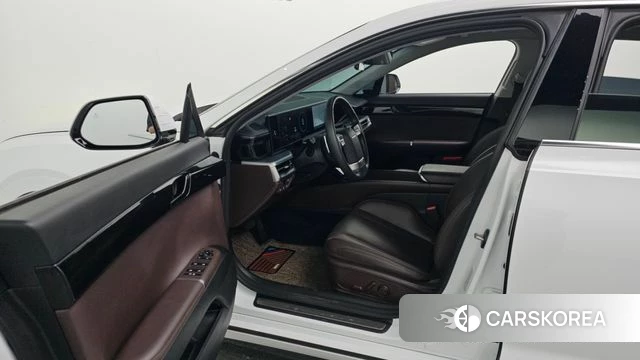 Hyundai Grandeur Hybrid (GN7) id 4302591 из Кореи 36