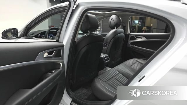 Genesis G70 id 3814612 из Кореи 20