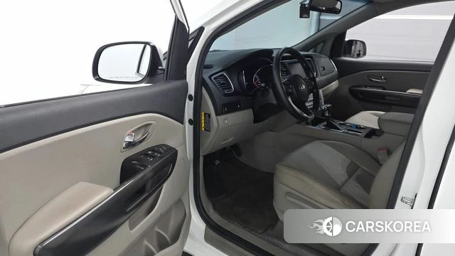 Kia The New Carnival id 4651882 из Кореи 30