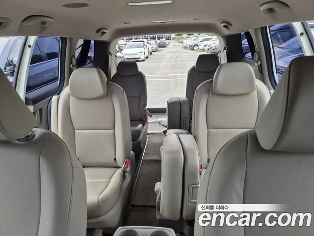 Kia The New Carnival id 2924750 из Кореи 20