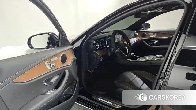 Mercedes-Benz E-Class W213 id 3278926 из Кореи 20
