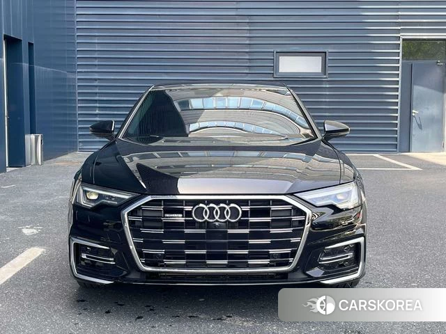 Audi A6L id 4206982 из Китая 16