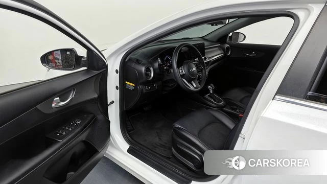 Kia Come New K3 id 4233171 из Кореи 31