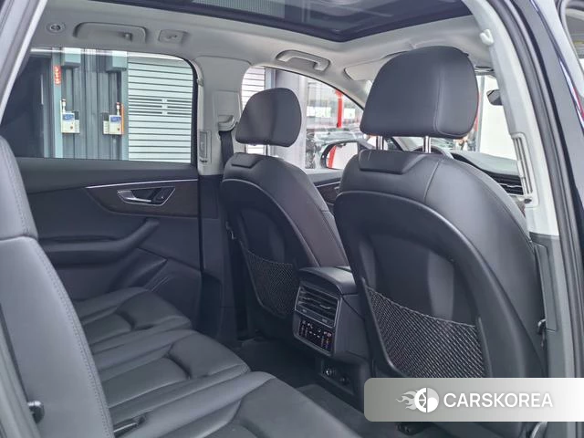 Audi Q7 id 4265844 из Китая 20