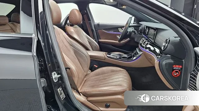 Mercedes-Benz E-Class W213 id 3681082 из Кореи 20