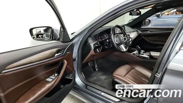 BMW 5 Series (G30) id 2839456 из Кореи 20