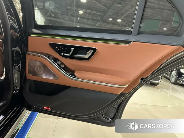 Mercedes-Benz S-class id 4329139 из Китая 23