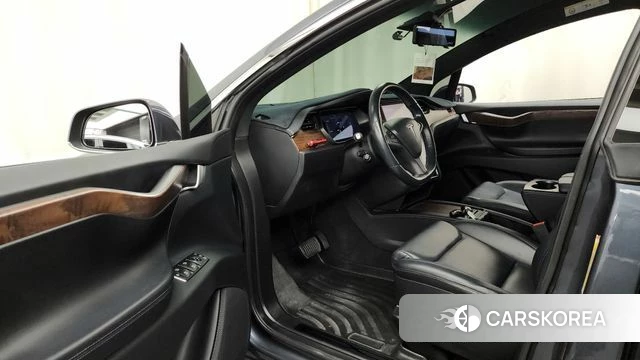 Tesla Model X id 3924013 из Кореи 20