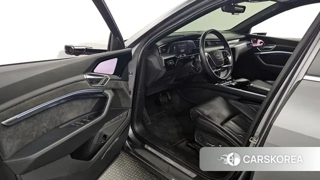 Audi e-Tron id 2994892 из Кореи 20