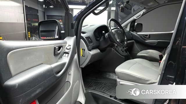 Hyundai The New Grand Starex id 4482378 из Кореи 32