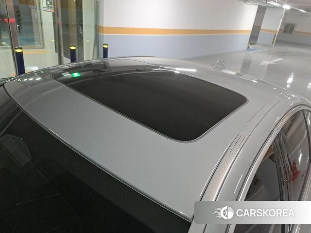 BMW 5 Series (G30) id 3919764 из Кореи 20