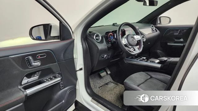 Mercedes-Benz GLA - Class H247 id 4495929 из Кореи 33