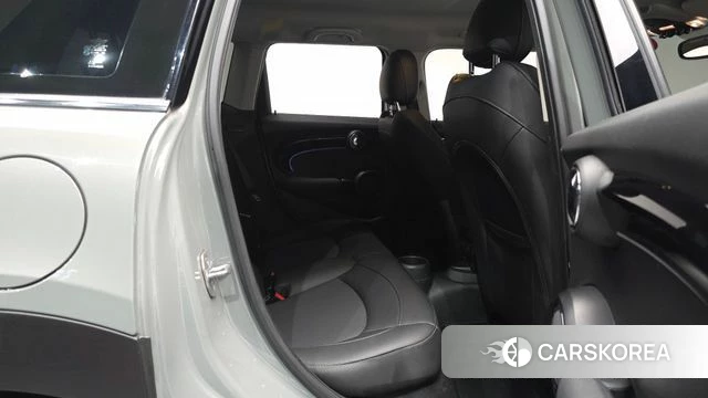 Mini Cooper id 4720956 из Кореи 29