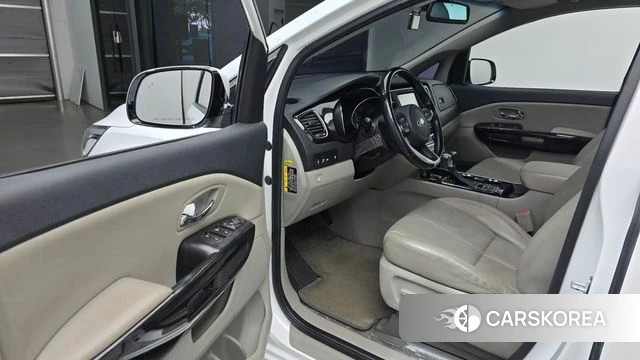 Kia The New Carnival id 4317832 из Кореи 20