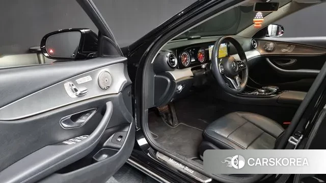 Mercedes-Benz E-Class W213 id 3568401 из Кореи 20
