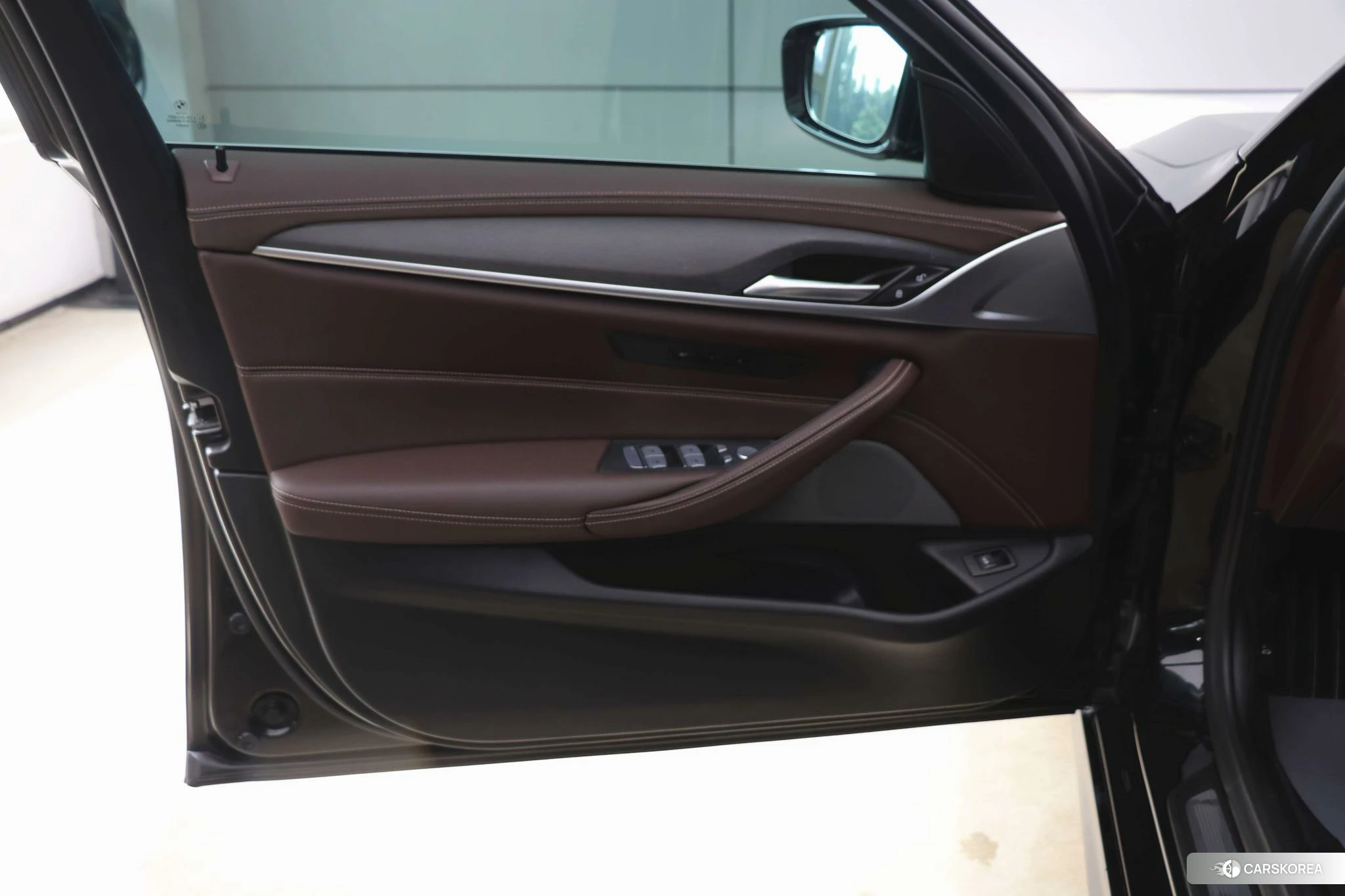 BMW 5 series id 4492724 из Китая 32