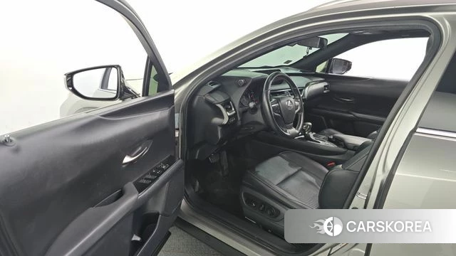 Lexus UX250h id 4741963 из Кореи 33