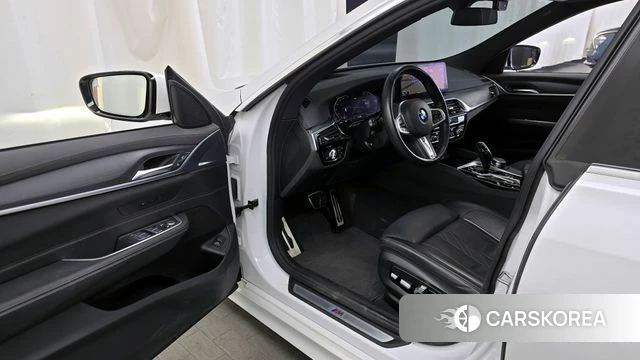 BMW 6 Series GT (G32) id 4244505 из Кореи 34