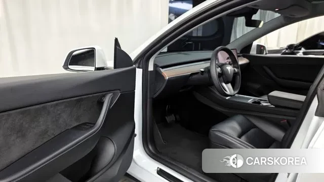 Tesla Model Y id 3058822 из Кореи 20