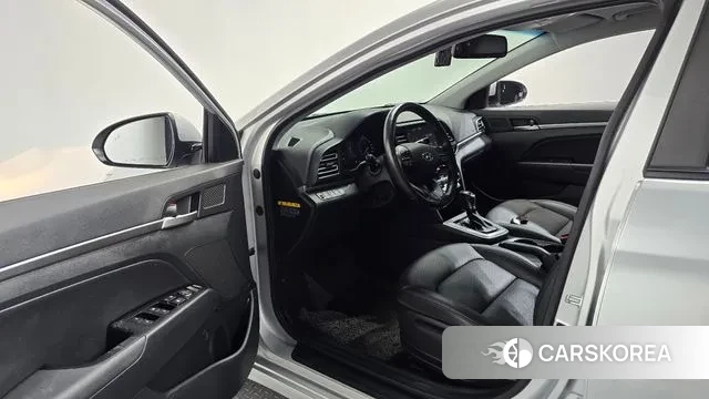 Hyundai The New Avante AD id 3677308 из Кореи 21