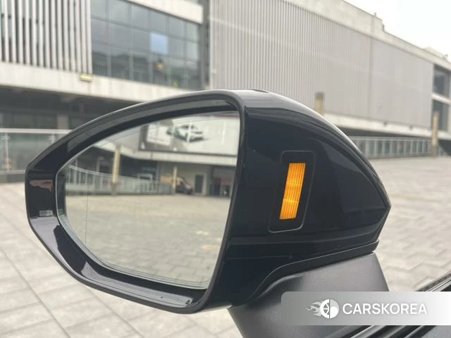 Audi A7L id 4274178 из Китая 17