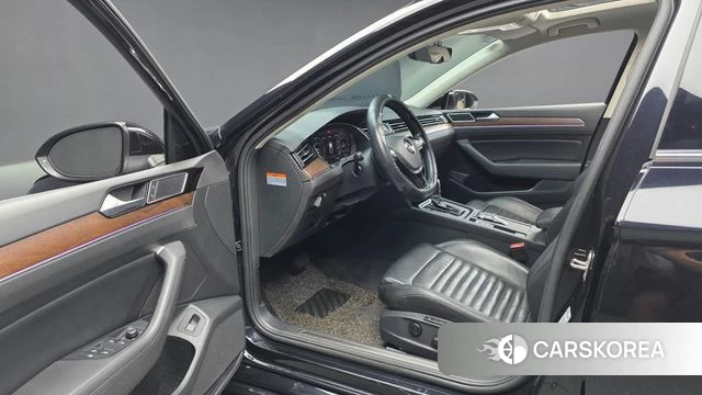Volkswagen Passat GT (B8) id 4677928 из Кореи 20