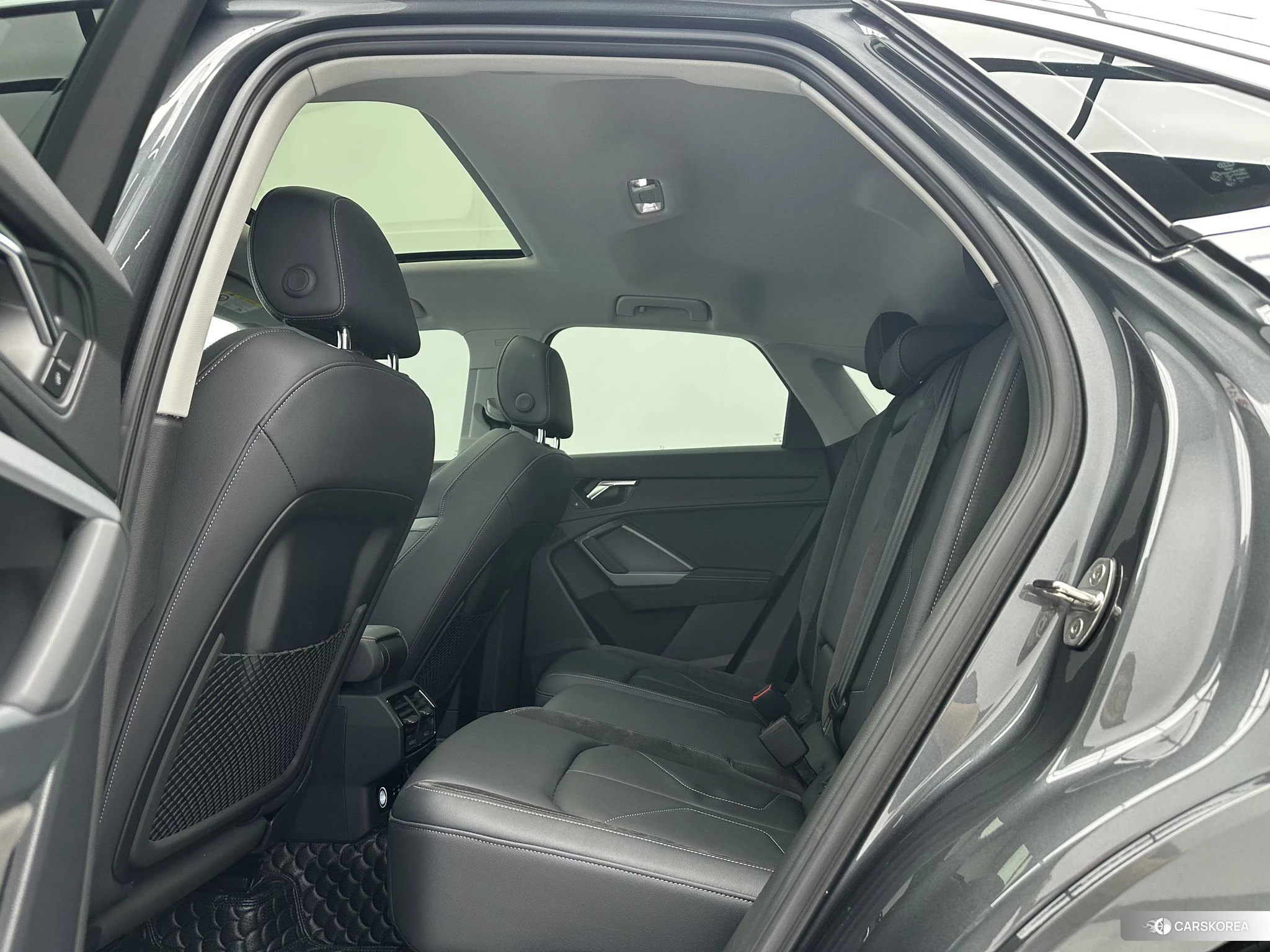 Audi Q3 Sportback id 4486261 из Китая 19