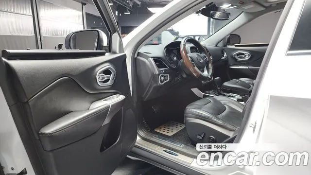 Jeep Cherokee (KL) id 2802152 из Кореи 20