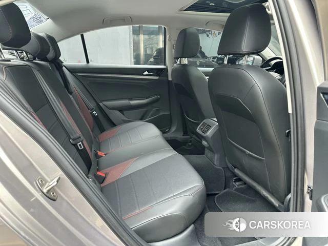 Volkswagen Bora id 4277445 из Китая 13