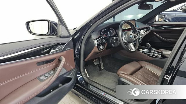 BMW 5 Series (G30) id 4917594 из Кореи 34