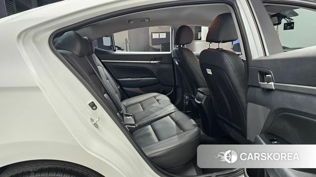 Hyundai The New Avante AD id 4520375 из Кореи 31