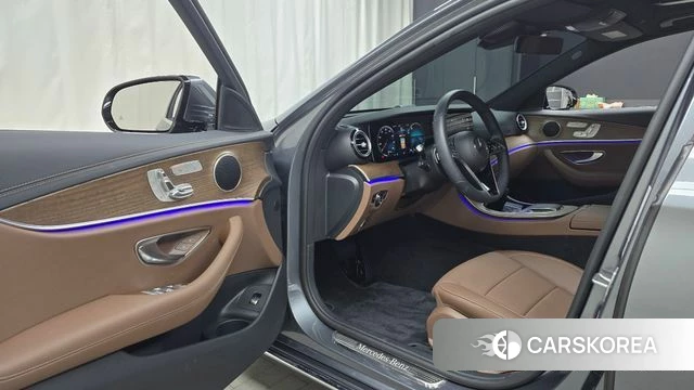 Mercedes-Benz E-Class W213 id 4566760 из Кореи 32