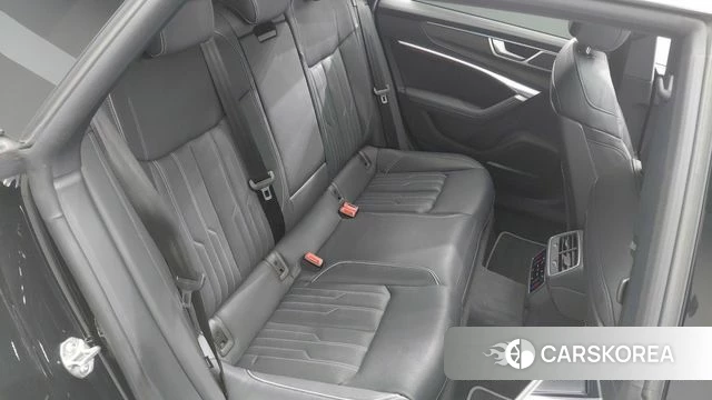 Audi A7 (4K) id 3807364 из Кореи 17