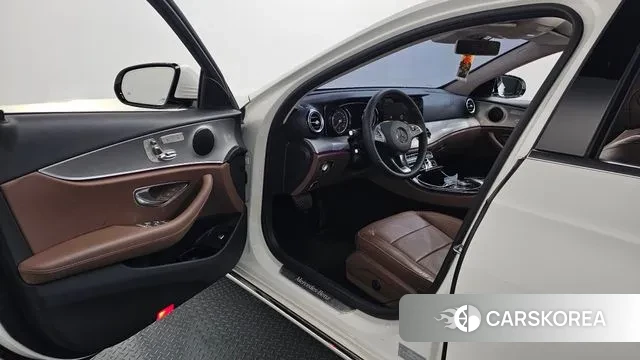 Mercedes-Benz E-Class W213 id 3563336 из Кореи 20