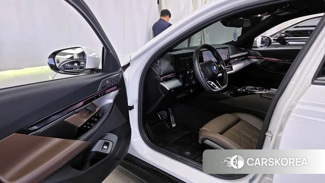 BMW i5 (G60) id 4266130 из Кореи 30