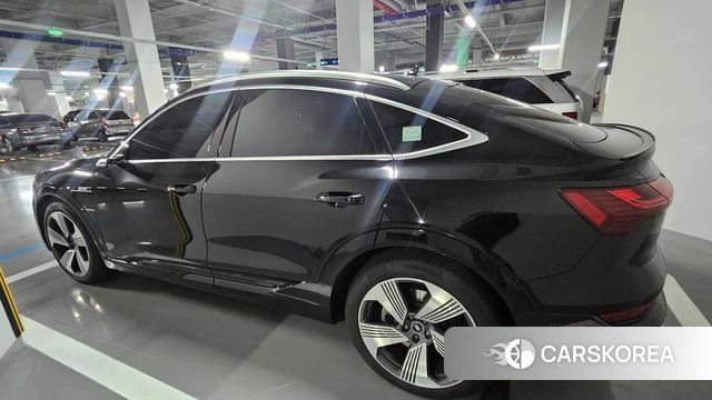 Audi e-Tron id 3839184 из Кореи 20