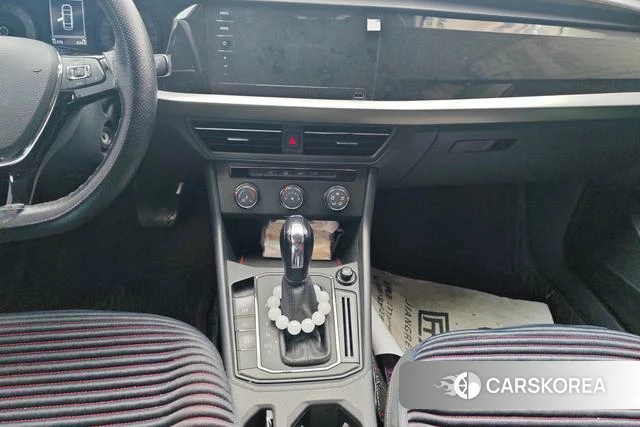 Volkswagen Lavida id 4276486 из Китая 17