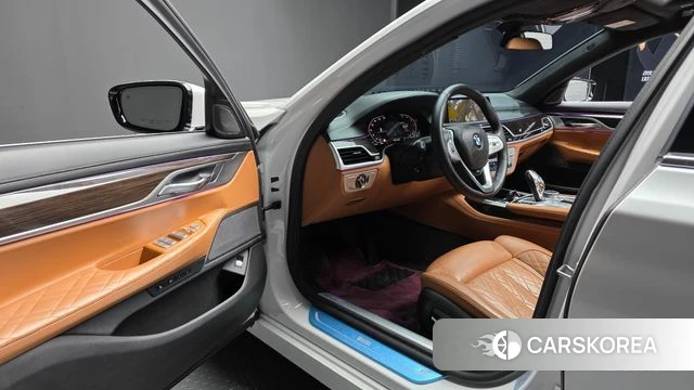 BMW 7 Series (G11) id 3827934 из Кореи 20