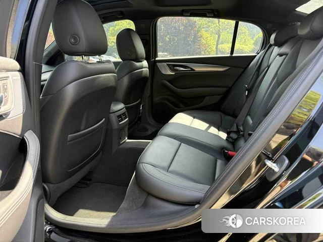 Cadillac CT5 id 4213723 из Китая 27