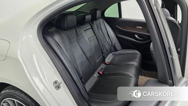 Mercedes-Benz E-Class W213 id 4595536 из Кореи 34