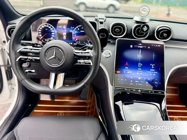 Mercedes-Benz Class C id 4274532 из Китая 16