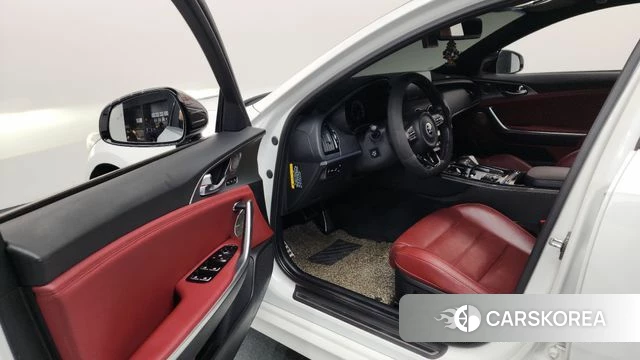 Kia Stinger id 4435723 из Кореи 20