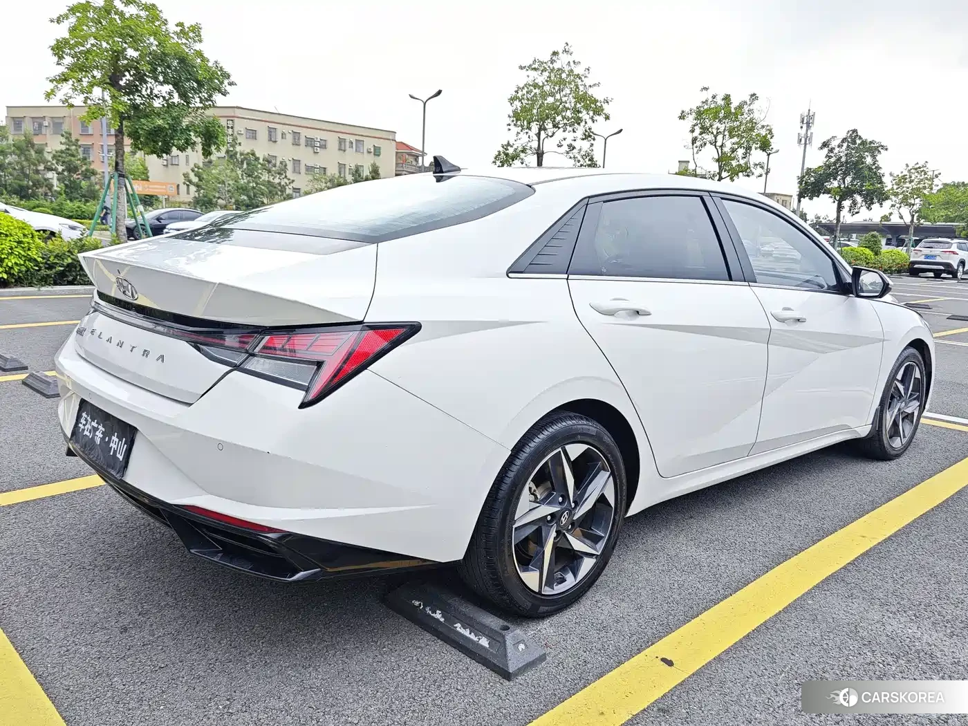 Hyundai Elantra id 4570574 из Китая 30