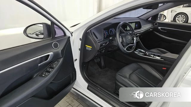 Hyundai Sonata (DN8) id 4435330 из Кореи 32