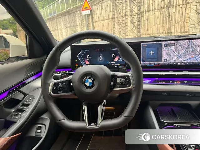 BMW 5 Series (G60) id 2485971 из Кореи 20