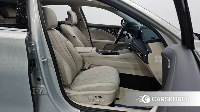 Kia The New K8 Hybrid id 4279522 из Кореи 36